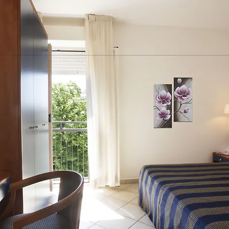 Mimosa Apart Otel Rimini