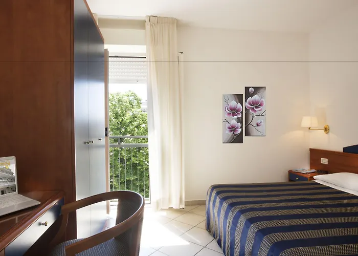 Mimosa Apart Otel Rimini