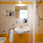 Mimosa Lägenhetshotell 3*