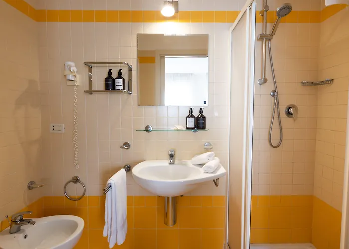 Mimosa Aparthotel 3*