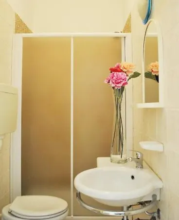 Mimosa Aparthotel 3*