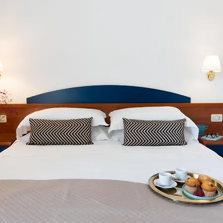 Aparthotel Mimosa 3*